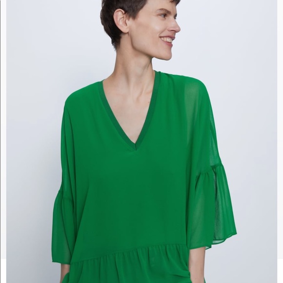 Zara Ruffled Flowy blouse - Picture 4 of 8